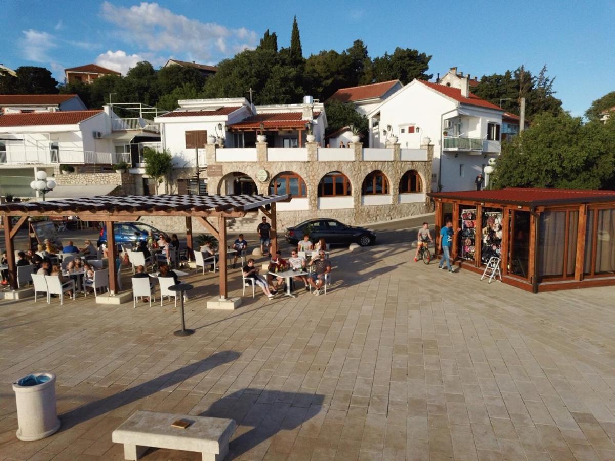 Apartmani Most Maslenica Exterior foto